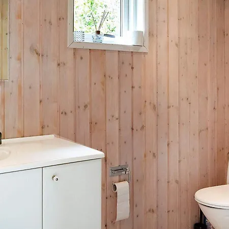 6 Person Holiday Home In Eskebjerg